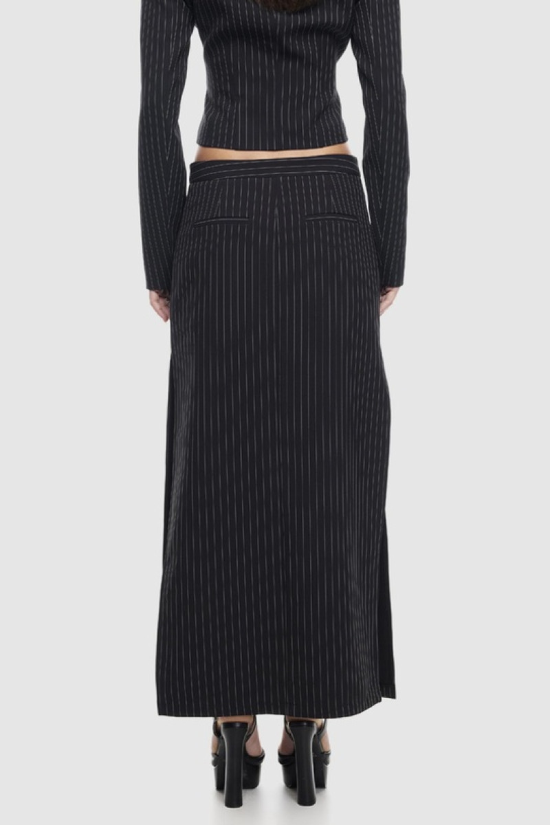LIOS00135-LUNE MAXI SKIRT ONYX-3