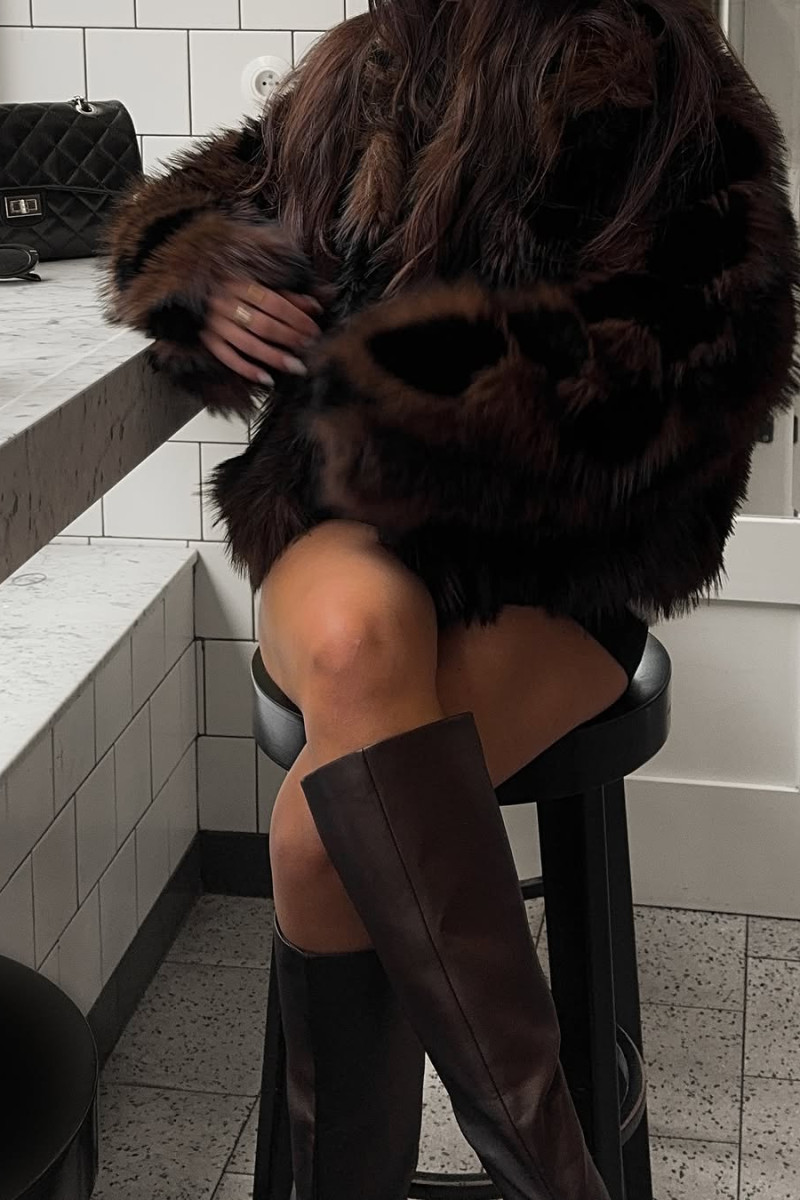 LMNO00042-BROWN-3